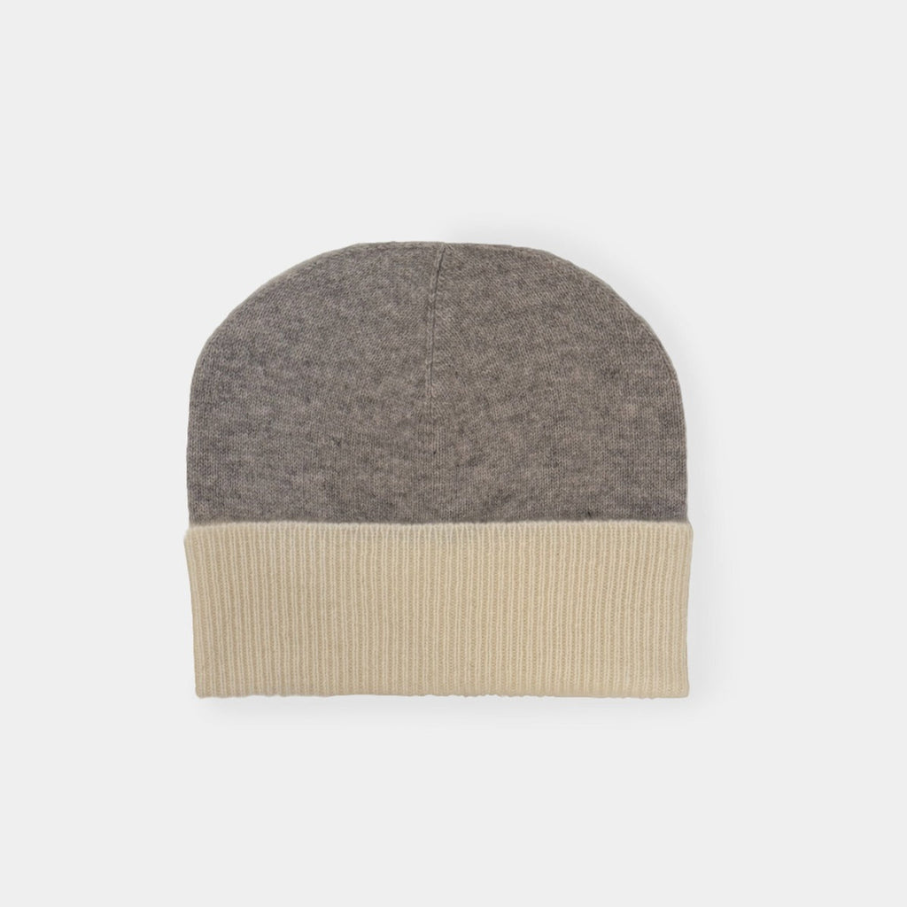 Beanie Grey & White