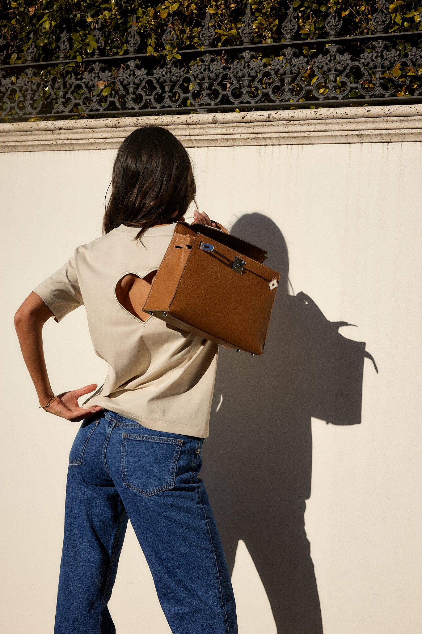 Heart at Back T-shirt Beige
