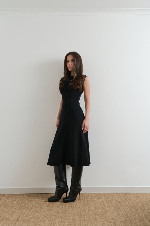 Knitted fitted dress