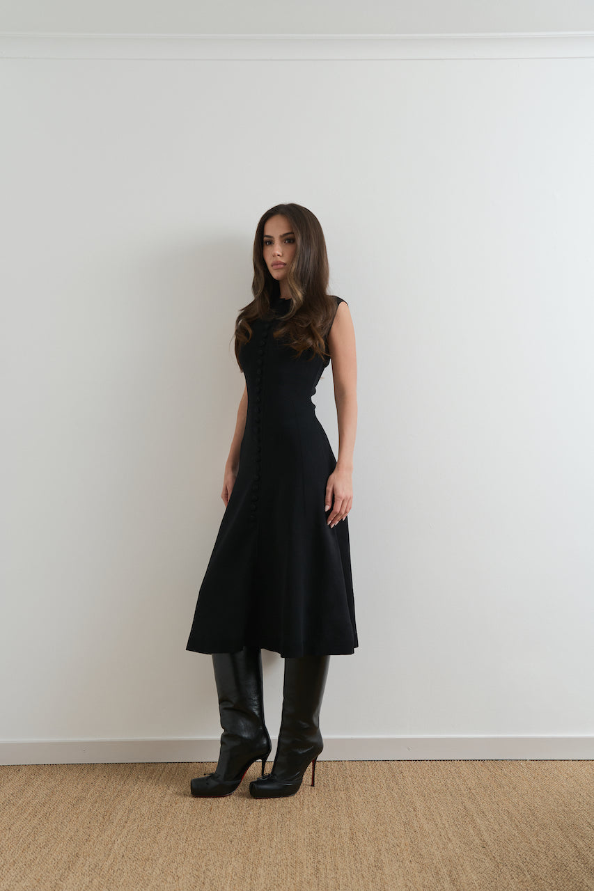 Knitted fitted dress