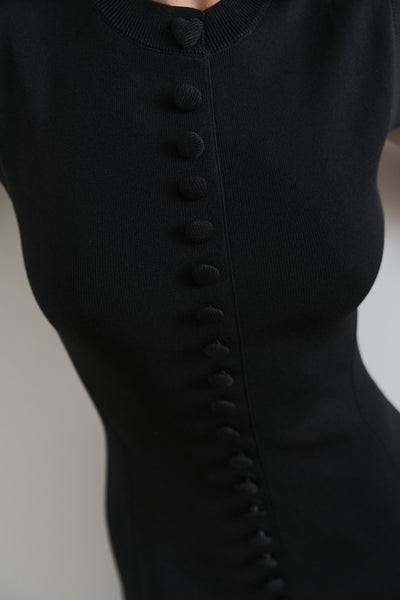 Knitted fitted dress