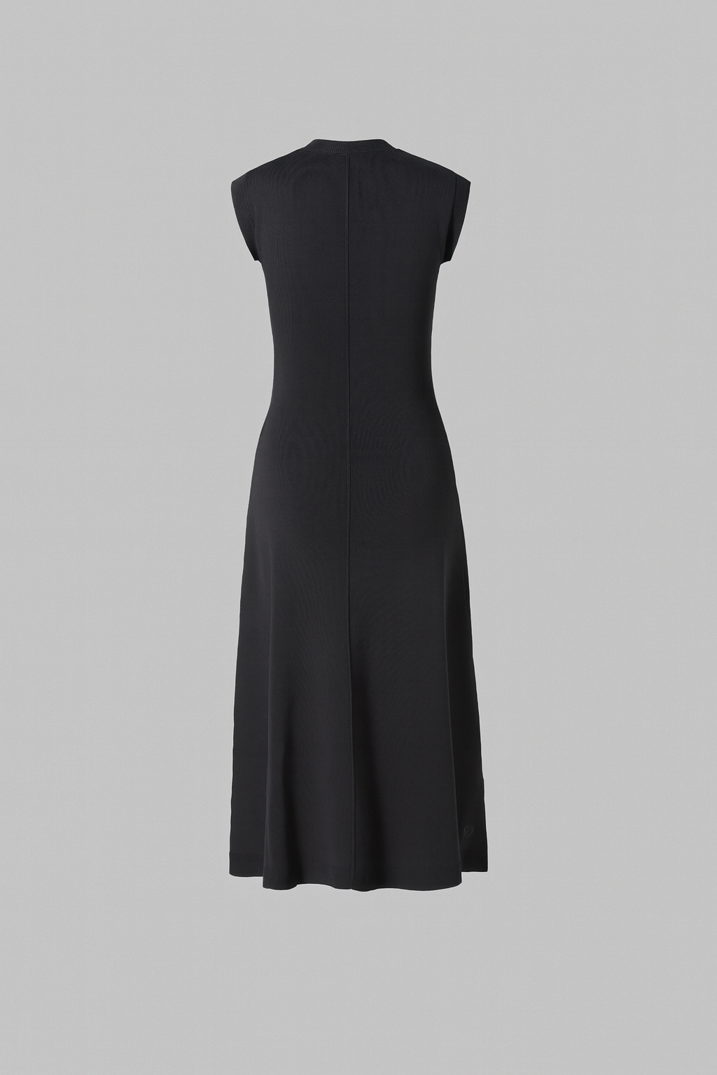 Knitted fitted dress