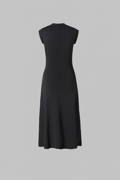 Knitted fitted dress