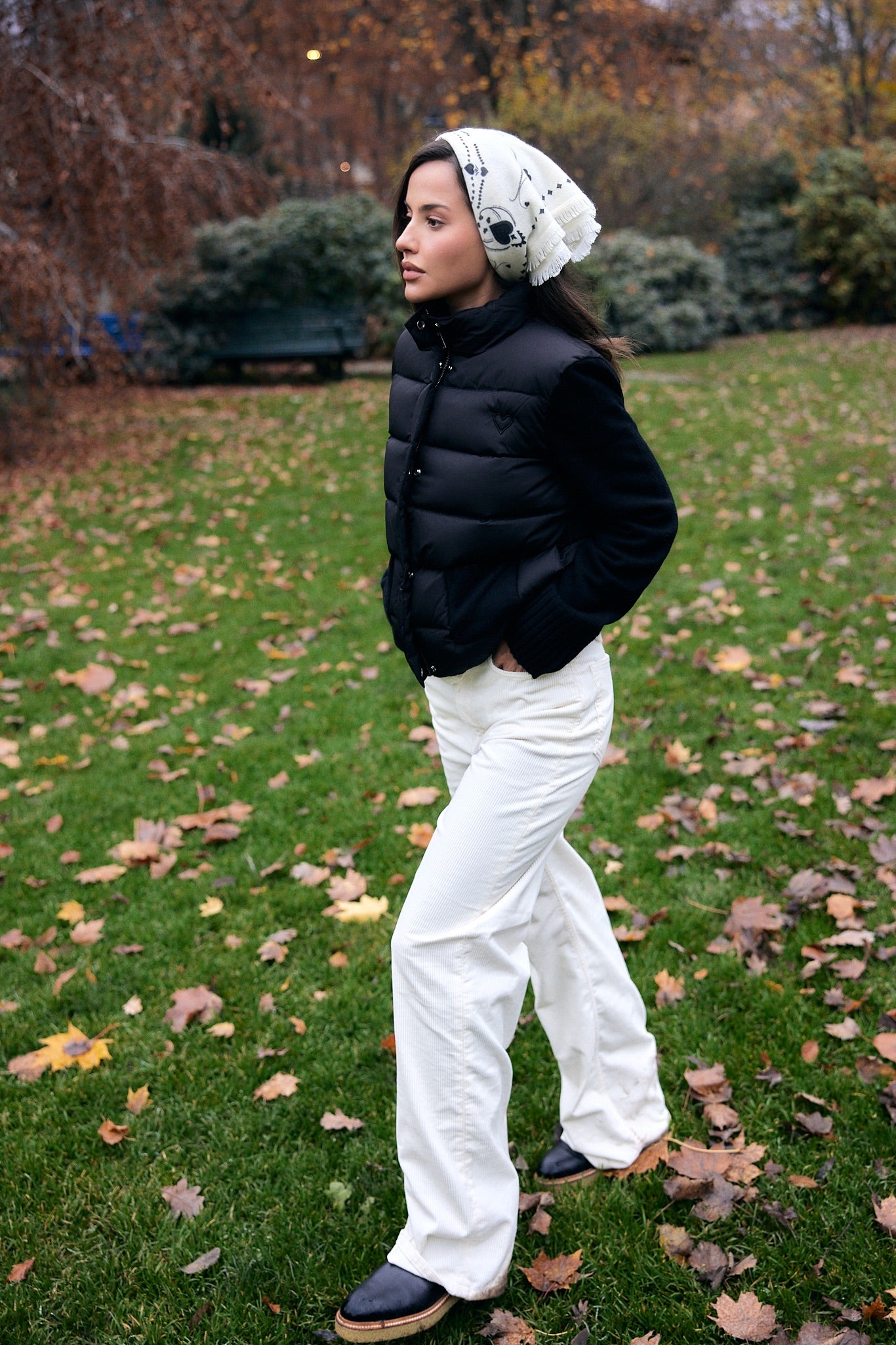 Cloud puffer jacket black