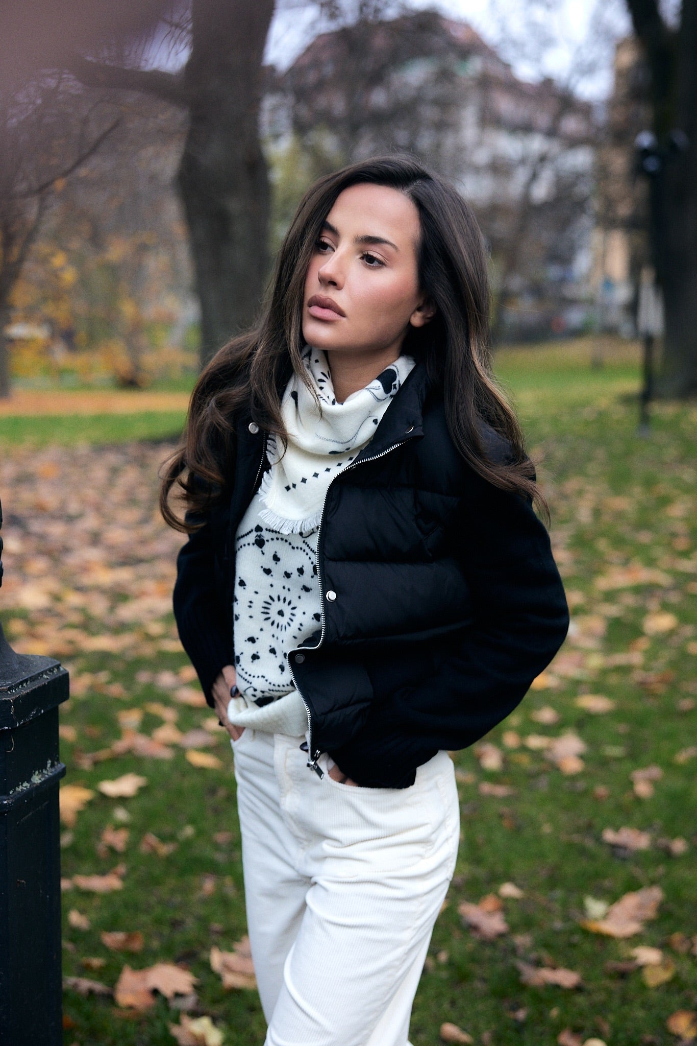 Cloud puffer jacket black