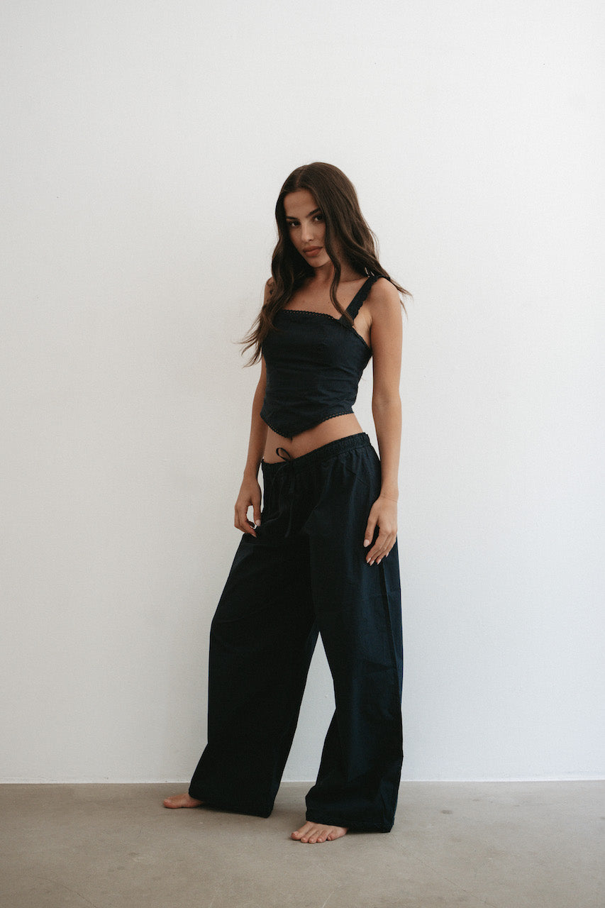 Broderie Pants Navy